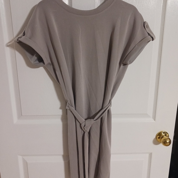 Business casual belted dress grey size small - Picture 2 of 9